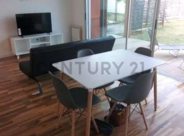 Departamento · 81m² · 2 Ambientes · 1 Cochera · Departamento en Venta