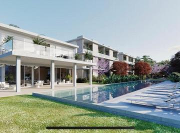 Casa · 169m² · 5 Ambientes · 1 Cochera · Casa 4 Dorm en Venta en Chic Village Pilar