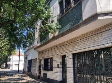 PH de 3 ambientes, Rosario · Planta Alta en Venta de 2 Dorm. Zeballos 3900