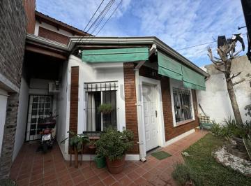 Casa · 80m² · 4 Ambientes · Casa en Venta
