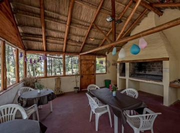 Terreno · 366m² · 10 Ambientes · Complejo de Cabañas Emplazado Sobre 2 Ha