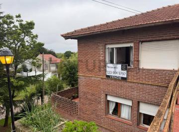 PH · 65m² · 3 Ambientes · PH 3 Ambientes 2 Piso por Escalera, Caisamar, Mar del Plata