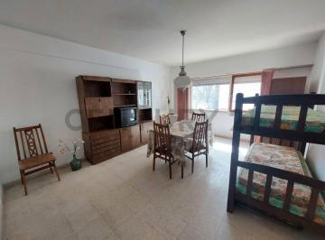 Departamento · 48m² · 2 Ambientes · Venta Departamento 2 Amb. Plaza Mitre