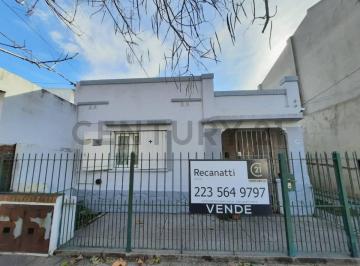 Casa · 74m² · 3 Ambientes · PH 3 Ambientes Al Frente con Patio Zona Nueva Pompeya