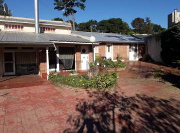 Casa · 206m² · 6 Ambientes · 2 Cocheras · Vendo Casa de 5 Ambientes en Sierra de Los Padres