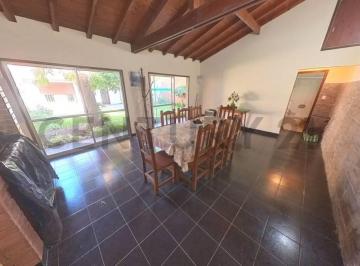 Casa · 170m² · 4 Ambientes · 1 Cochera · Casa 4 Ambientes en Don Bosco, Mar del Plata