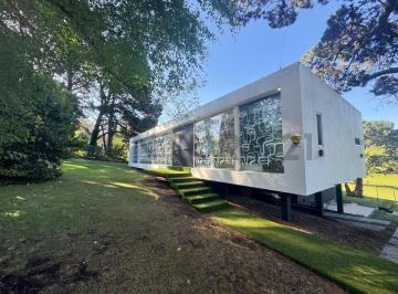 Casa · 250m² · 5 Ambientes · Venta de Casa Exclusiva en El Golf de Sierras de Los Padres