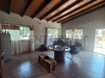 Casa · 70m² · 3 Ambientes · 2 Cocheras · Casa en Venta o Permuta en Andino