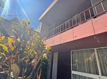 Casa · 3 Dormitorios · 1 Cochera · Alquiler Casa en Barrio Sur - Lavalle Al 200
