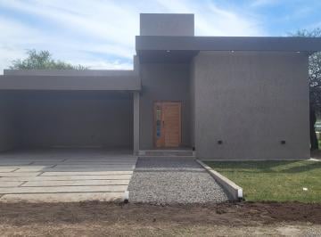 Casa 700m² Venta Villa Catalina · Casa a Estrenar en Barrio Villa Catalina Rio Ceballos