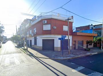 Casa · 196m² · 4 Ambientes · 3 Cocheras · Casa Villa Madero 3 Dorm. Terraza Cocheras