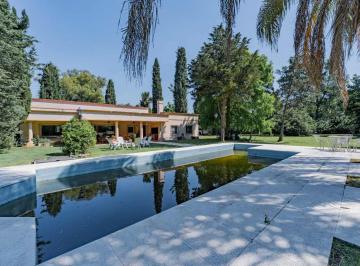 Casa · 243m² · 5 Ambientes · Venta Casa Exaltación de La Cruz Financiación