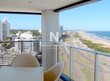 Foto1 · Vende Apartamento en Brava, Punta del Este con 3 Dorm. y Excelente Vista.