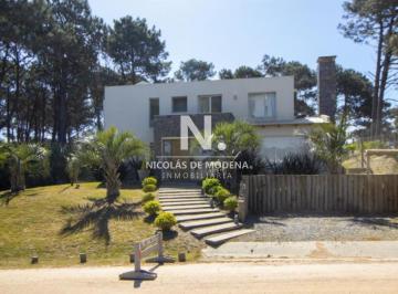 Foto1 · En Venta Casa de 4 Dorm. en Pinar del Faro.