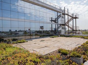 Oficina comercial · 1030m² · Oficinas en Alquiler en Vicente Lopez