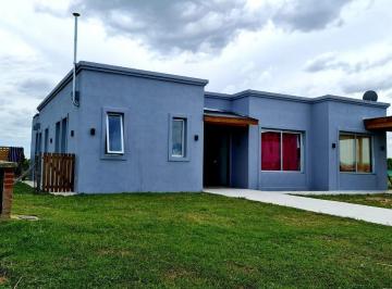 Casa · 145m² · 5 Ambientes · 2 Cocheras · Casa en Venta, Area 8 a La Laguna