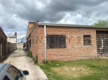 Bodega-Galpón · 223m² · 2 Ambientes · Carlota Soria S/n - Galpón Depósito en Venta - La Guardia Sa