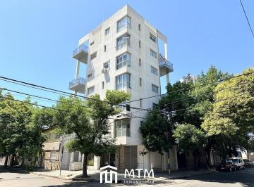 Departamento · 39m² · 2 Ambientes · 1 Cochera · Departamento en Venta, Rosario, Arroyito Rio.