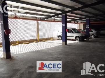 Garage · 12m² · 1 Ambiente · 3 Cocheras · Venta - Cochera - Centro