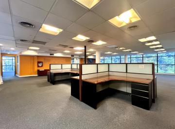 Oficina comercial · 400m² · 6 Ambientes · 3 Cocheras · Excelente Oficina en Alquiler de 2 Plantas, con Terraza y 3 Cocheras - Martínez