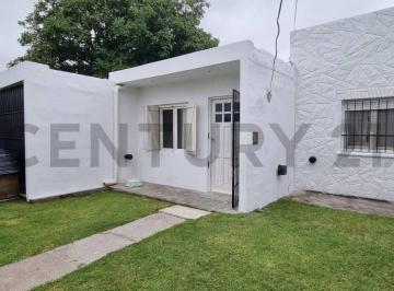 Casa · 90m² · 5 Ambientes · 3 Cocheras · Casa Cinco Ambientes con Parque, Caisamar, Mar del Plata