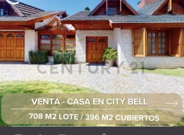 Casa · 396m² · 8 Ambientes · 3 Cocheras · Casa en Venta City Bell