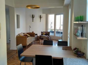 Departamento · 61m² · 2 Ambientes · ¡Reciclado 2 Ambientes con Cocina Integrada, con 61 m² Más Balcón Al Frente en Piso 8º!