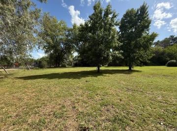 Terreno · 1632m² · ¡Descubre Tu Oasis en Laguna de Lobos! Venta Terreno
