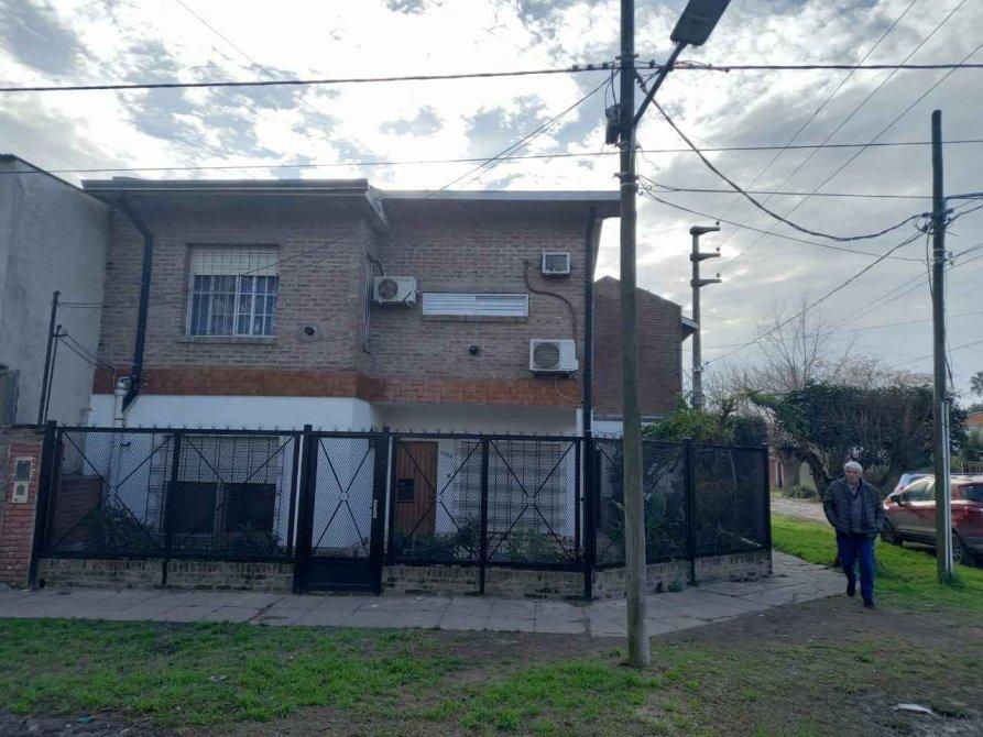 5PGH+9Q6 Villa Vatteone, Provincia de Buenos Aires, Argentina