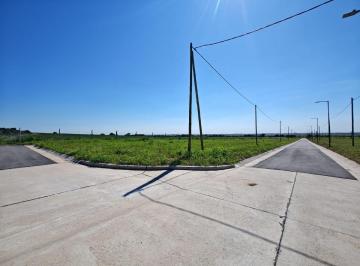 Foto · Venta de Lote Esquina. 257 m². con Posesión. Docta Central. Cba