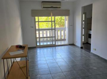 Departamento de 2 ambientes, San Isidro · Departamento 2 Ambientes con Balcón en Excelente Zona de Béccar