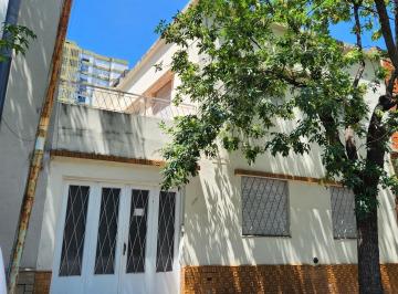 Casa · 114m² · 4 Ambientes · 1 Cochera · Casa Sobre Lote Propio con Cochera
