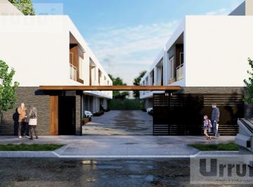 Casa · 123m² · 5 Ambientes · 1 Cochera · Casa en Ituzaingo