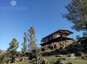 Casa · 200m² · 15 Ambientes · 3 Cocheras · Cabañas Estilo Nórdico con Costa Privada en San Clemente