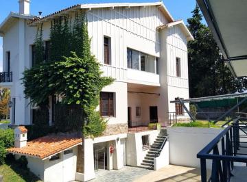 Oficina comercial · 39m² · 2 Ambientes · 1 Cochera · Oficina a La Venta y en Alquiler en Domus Espacio Corporativo