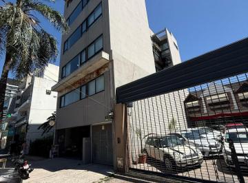 Edificio · 846m² · 12 Ambientes · 8 Cocheras · Edificio Comercial en Venta – Oficinas y Local en Olivos, Av Maipú