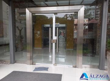 Departamento de 3 ambientes, Quilmes · Quilmes Zona Excelente a Media Cuadra de Plaza Conesa