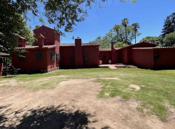 Casa · 400m² · 8 Ambientes · Excelente Casa en Venta, Villa Warcalde