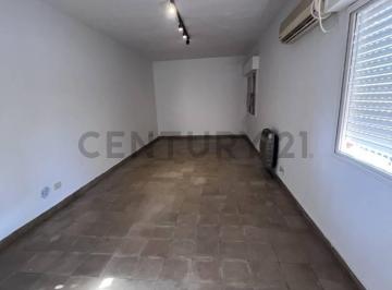 Departamento · 81m² · 5 Ambientes · Departamento en Venta 80 E/ 11 y 12 Barrio Monasterio