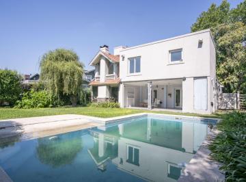 VIA-VIA-16_2 · Casa en Venta en Haras Maria Eugenia!
