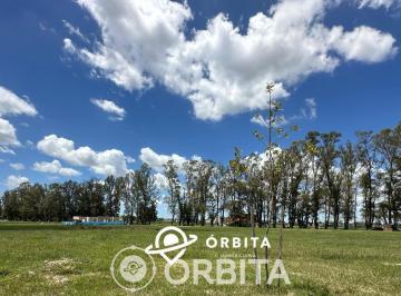 Terreno · 507m² · Lote en Venta Barrio Santa Sofía, Pilar del Este, Fondo Al Verde