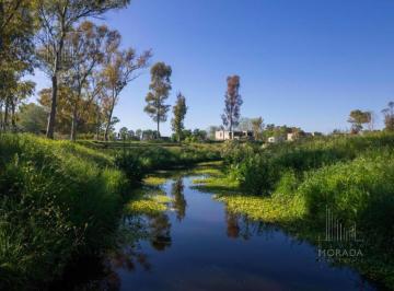 Terreno · 700m² · Venta Lote Frente Azzurra Al Arroyo
