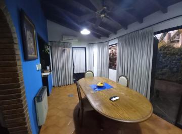 Casa · 126m² · 4 Ambientes · 2 Cocheras · Casa en Venta en La Carrodilla. Lujan de Cuyo