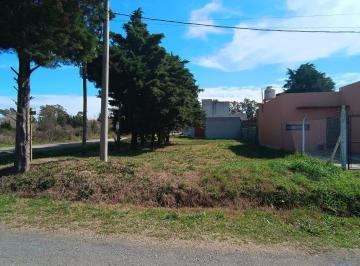 Terreno · 355m² · 71 Esquina 183 Los Hornos, La Plata Lote en Venta