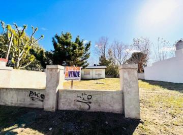 Casa de 3 ambientes, Mar del Tuyú · Chalet Independiente Sobre Av 94 Mar del Tuyú