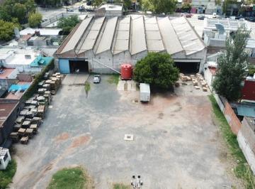 Bodega-Galpón · 1900m² · Alquiler de Galpón 1.900 m² Zona Estratégica Rosario