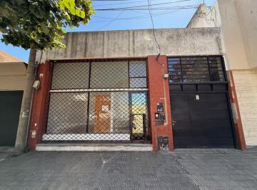 Local comercial · 32m² · 1 Ambiente · Riobamba Al 1800 Alquiler Local Barrio Abasto en Rosario