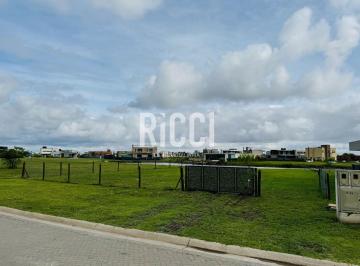 Terreno · 724m² · Lote en Venta Sebastian Gaboto Pueblos del Plata Hudson