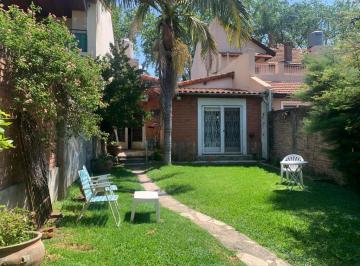 Terreno · 85m² · 3 Ambientes · 1 Cochera · Venta Casa con Garage a Reciclar en Una Planta San Andres