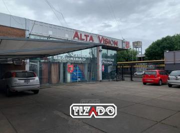 Local comercial · 587m² · 2 Cocheras · Local en Venta en Billinghurst, San Martin, G. B. a. Zona Norte